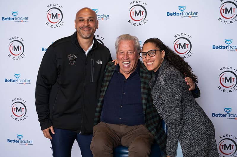 Victor Magan with leadership author John Maxwell
